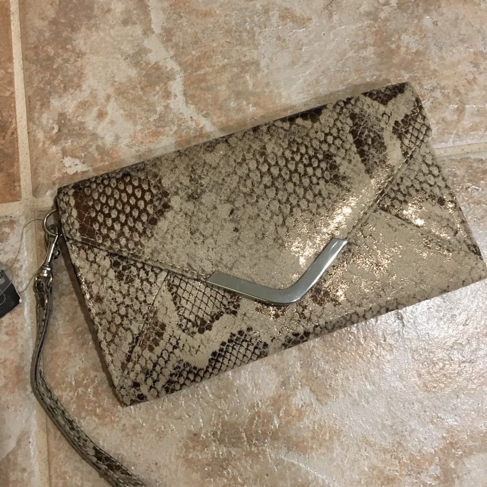 New Mossimo clutch